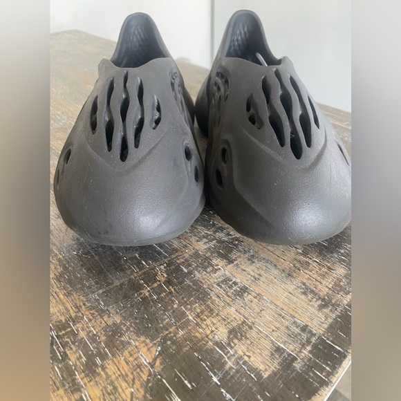 COPY - Yeezy foam runner onyx - Picture 5 of 5